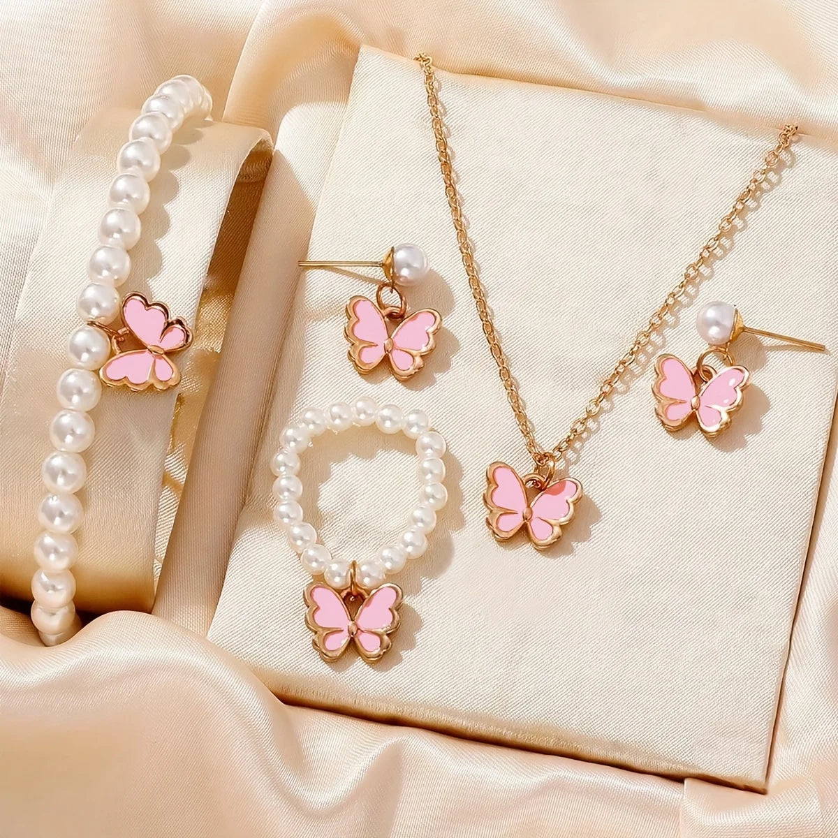 Lucky Clover 3-Piece Jewelry Set 🍀✨