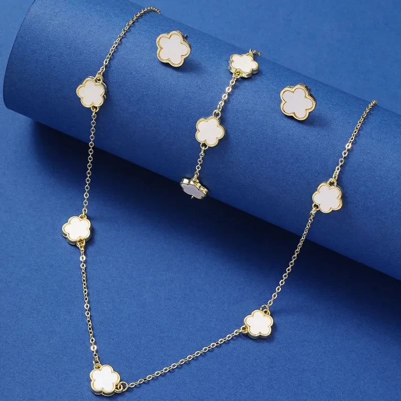 Lucky Clover 3-Piece Jewelry Set 🍀✨